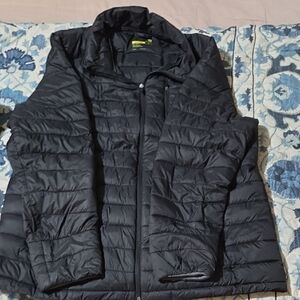 Xersion Packable Wind Resistant Lightweight Puffer Jacket NWOT